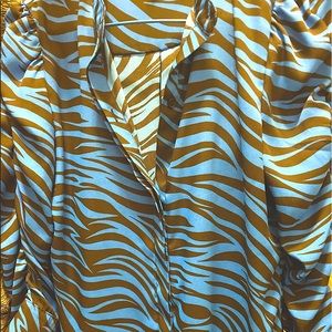 Blue 3/4 length blouse